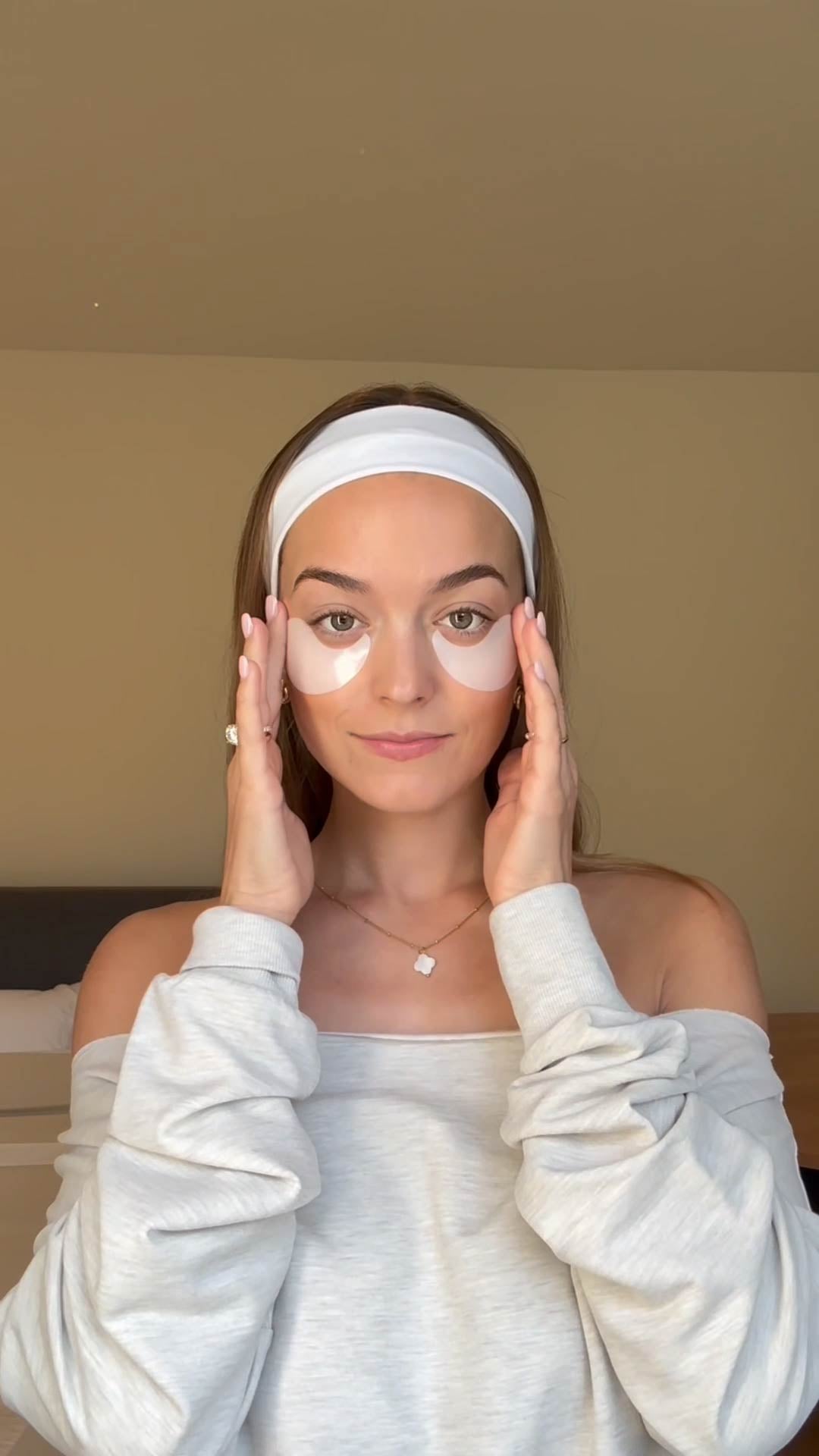 Instant FIRMx? Collagen Tightening Eye Patches - Image 10